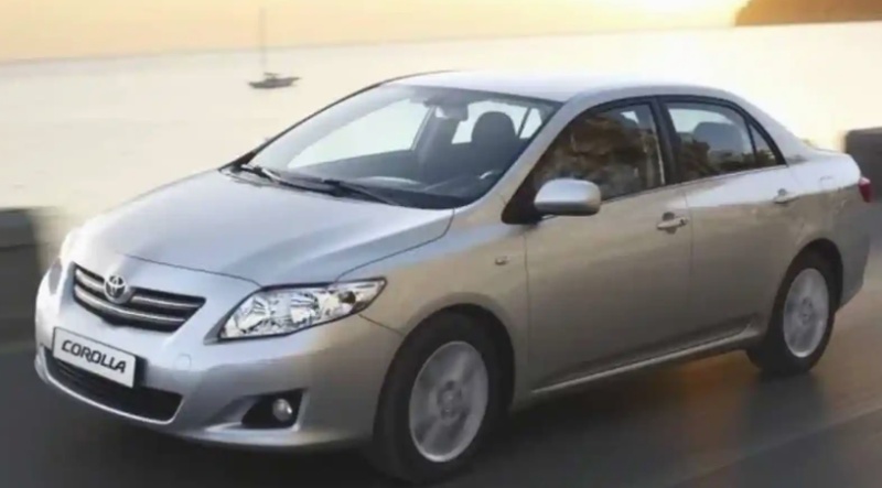 Лобовое стекло Toyota Corolla 2007-2013